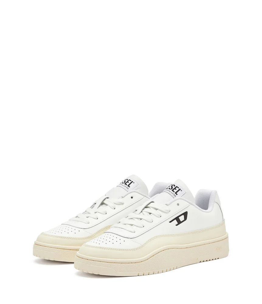 S-Tracker-D Sneakers in tonal leather